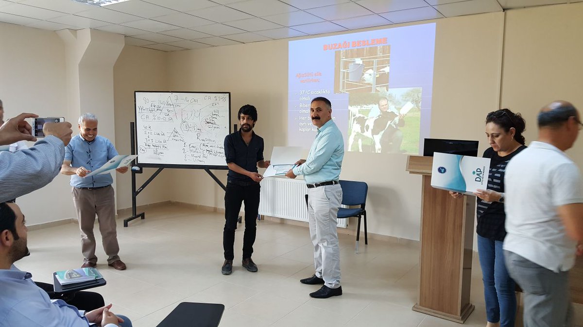 ÜYELERİMİZ SÜT SIĞIRCILIĞI EĞİTİMİNE KATILDI