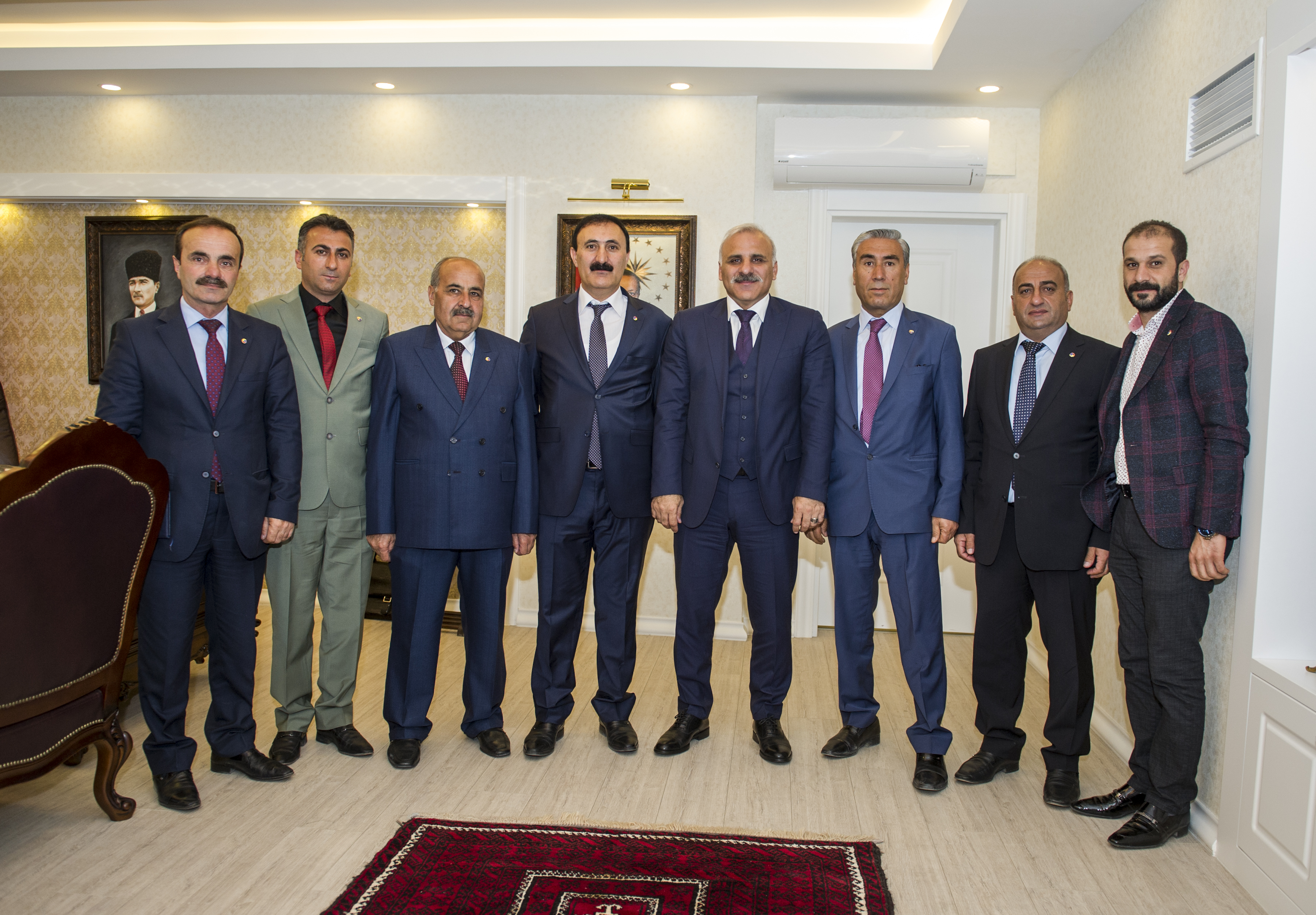 VAN TB HEYETİ VALİ ZORLUOĞLU\'NA TANIŞMA ZİYARETİNDE BULUNDU