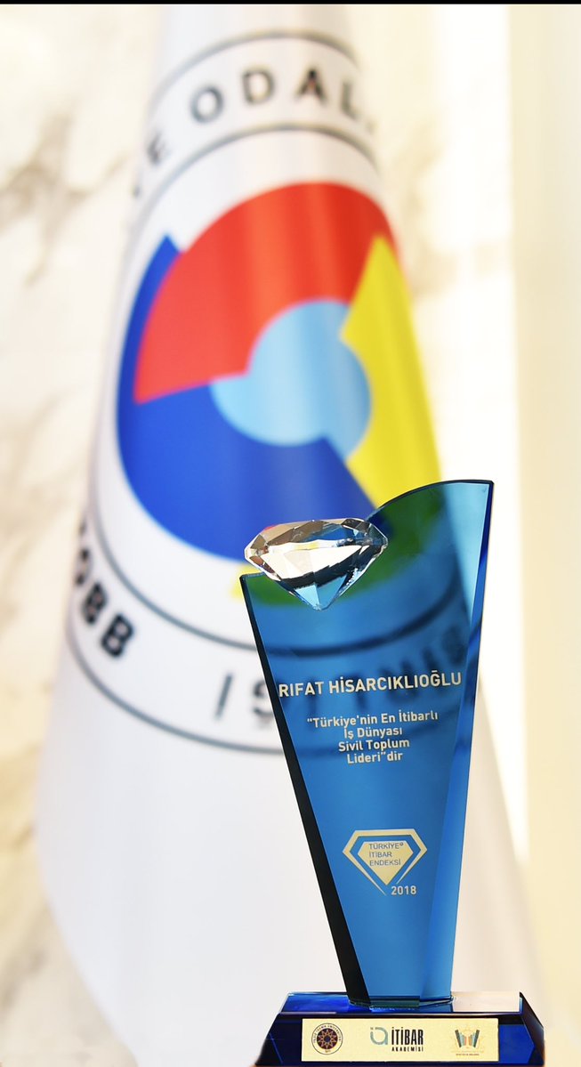 TOBB BAŞKANI HİSARCIKLIOĞLU 'EN İTİBARLI İŞ DÜNYASI SİVİL TOPLUM LİDERİ' SEÇİLDİ