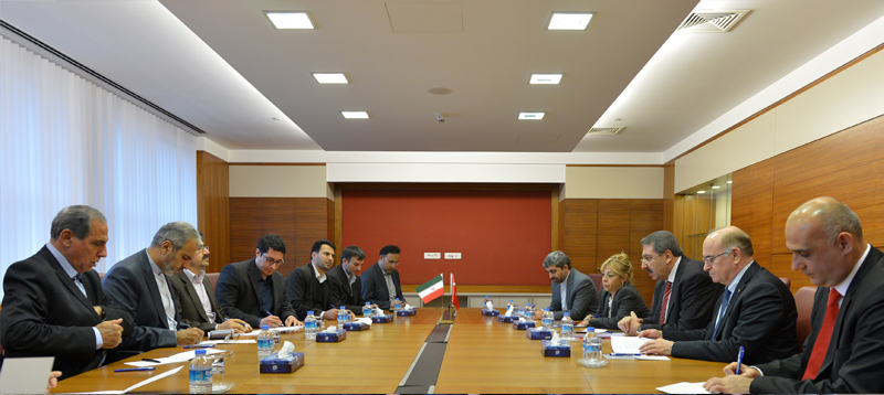 İRAN HEYETİNDEN SINIR TİCARETİ ATAĞI