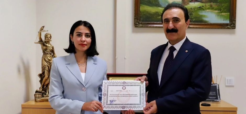Van TB Başkanı Nayif Süer Mazbatasını Aldı